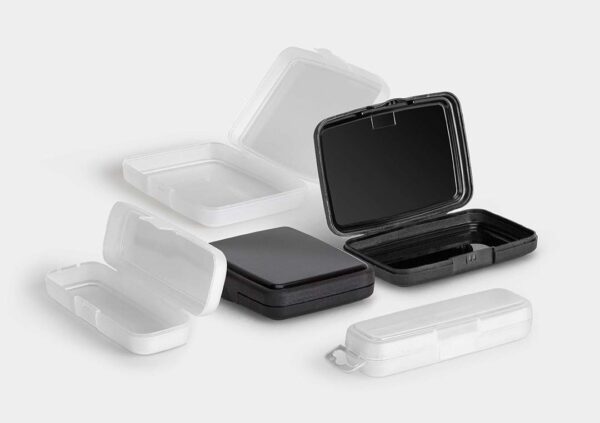 Plastic box